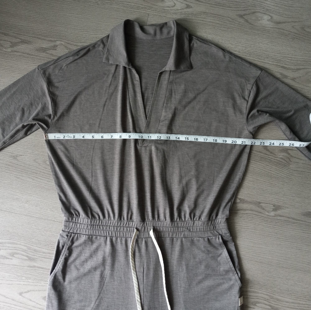 Vuori Lux Intentions Wide Leg Jumpsuit Smoke Heather L - Picture 9 of 15